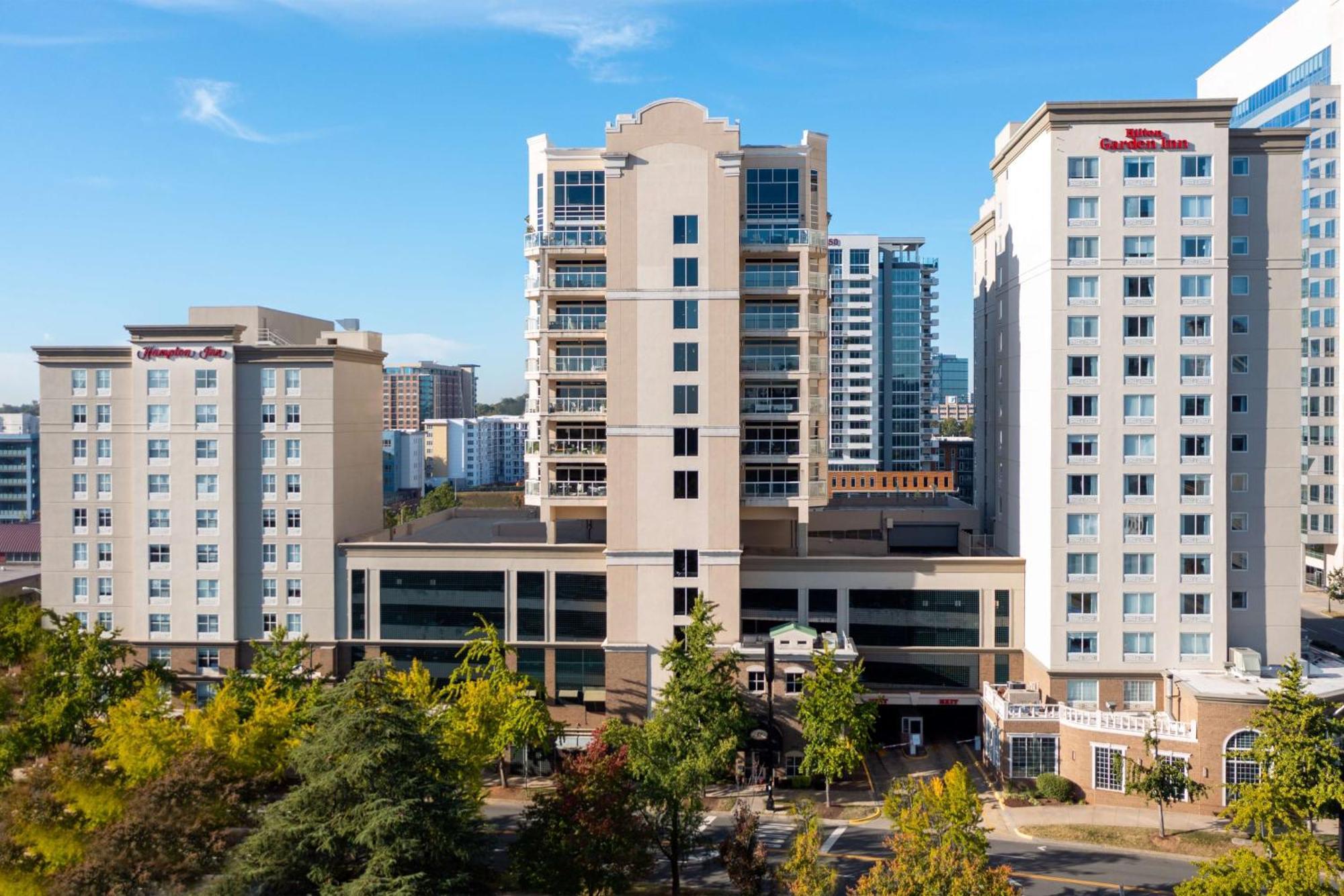 Hilton Garden Inn Charlotte Uptown Экстерьер фото